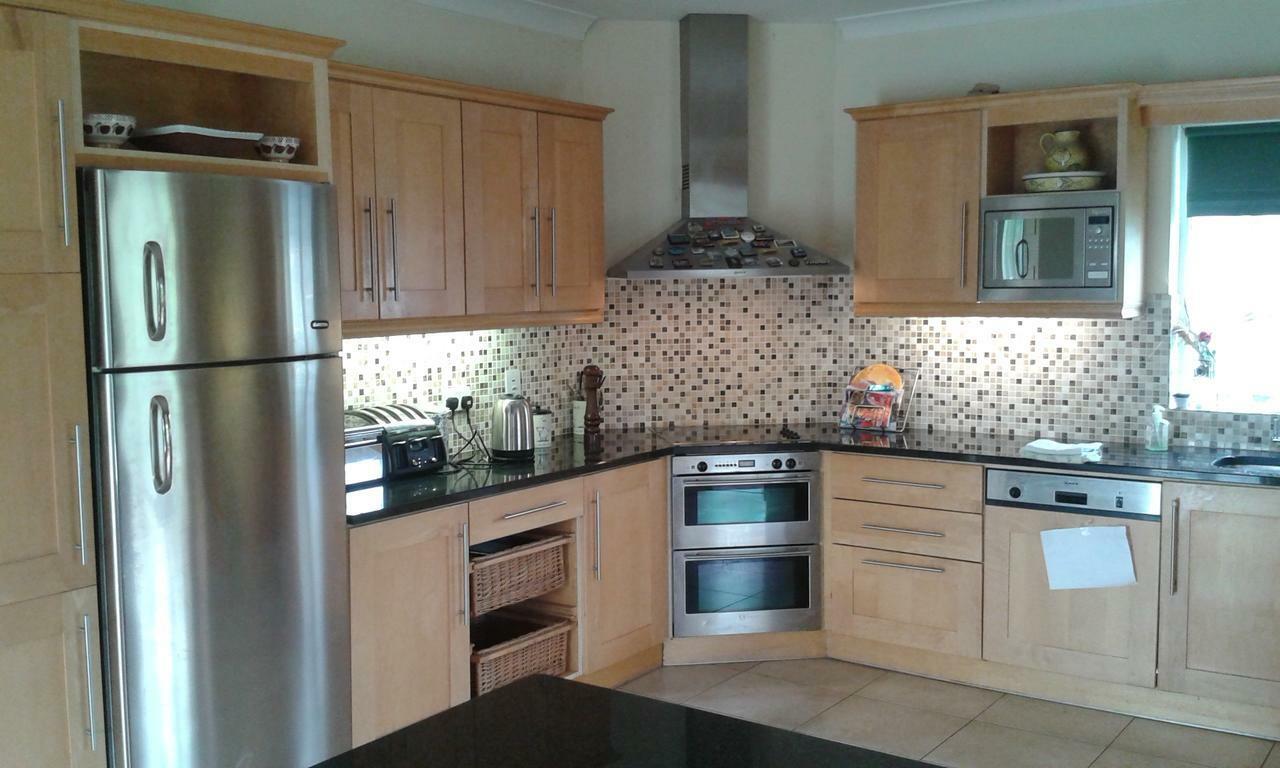 Bed and Breakfast White Swan Sherlockstown Экстерьер фото